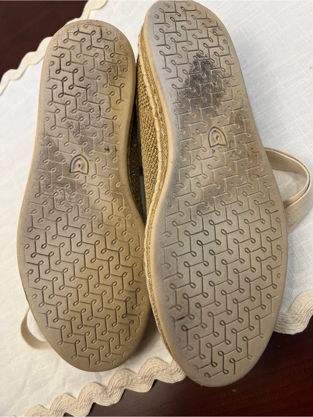 Rothy's Gold Knit Espadrille Slip-On Flats Woman’s 8
